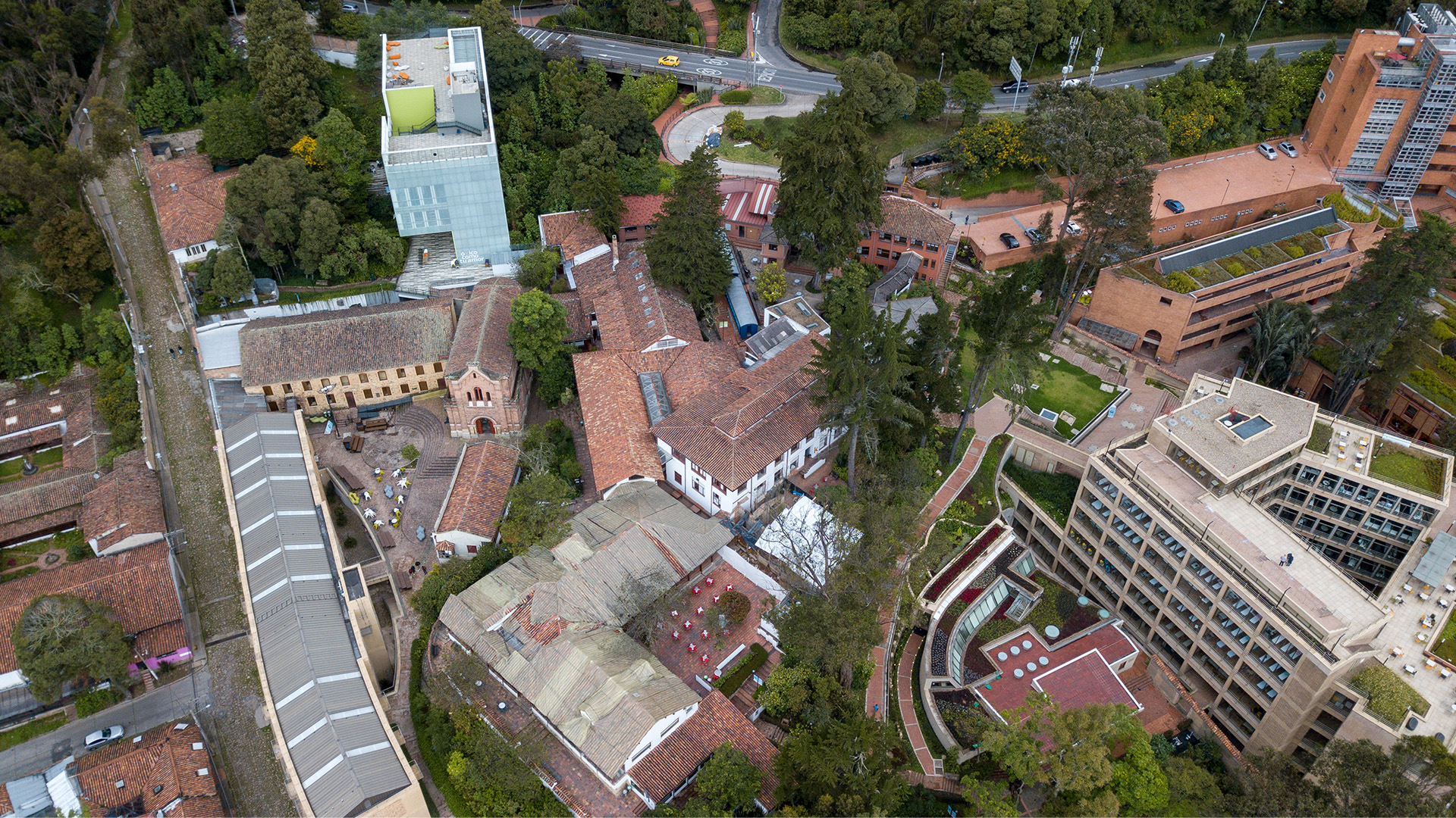 Postulaciones abiertas: decane Facultad de Artes y Humanidades Postulaciones abiertas: decane Facultad de Artes y Humanidades